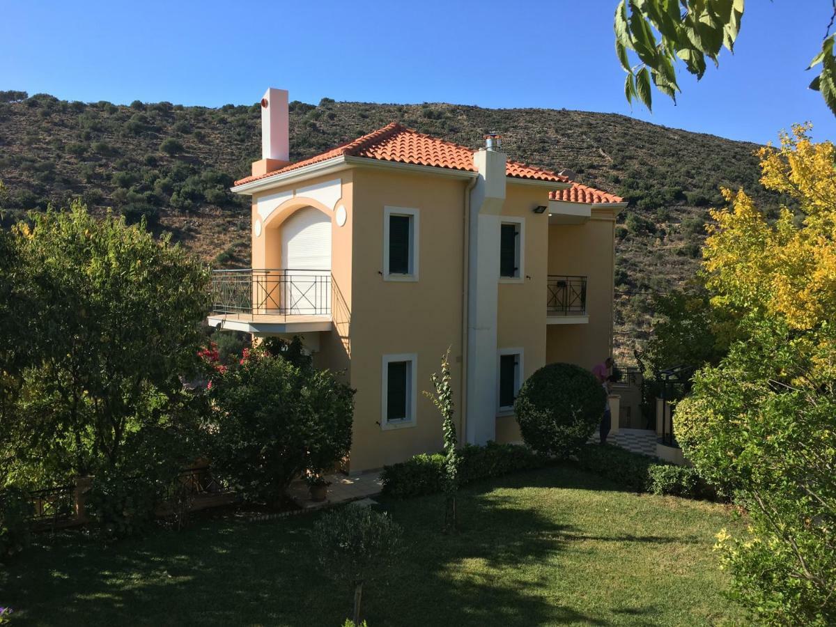 Villa Tzitzifies Kourouklata Ngoại thất bức ảnh