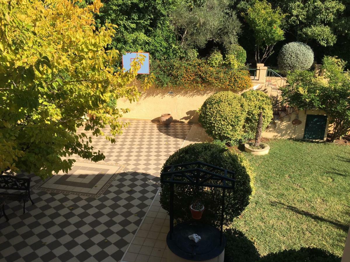 Villa Tzitzifies Kourouklata Ngoại thất bức ảnh